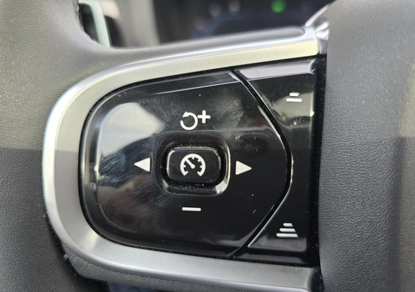 Volvo S60 cena 209900 przebieg: 15586, rok produkcji 2023 z Ostrzeszów małe 407